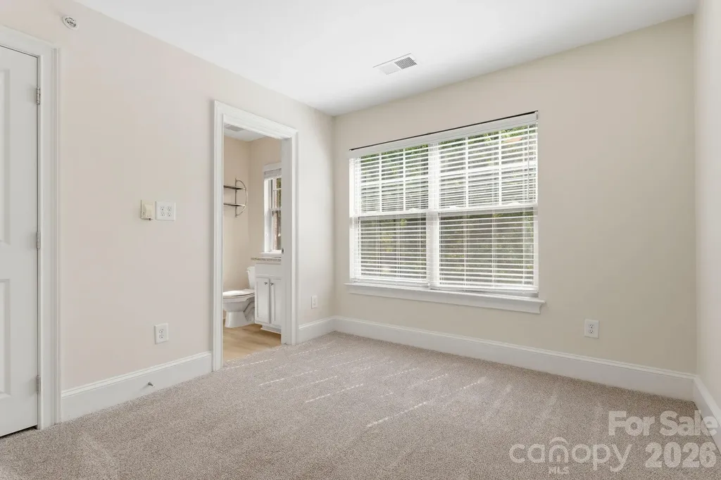 5306-5320 Park Road Charlotte NC 28209