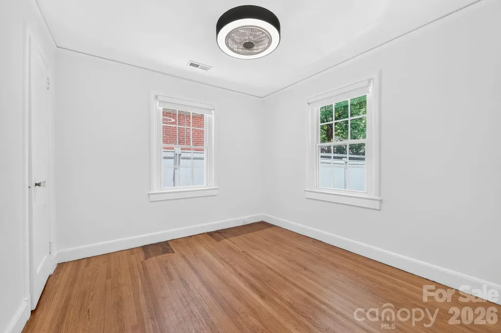 2113 Scott Avenue Charlotte NC 28203