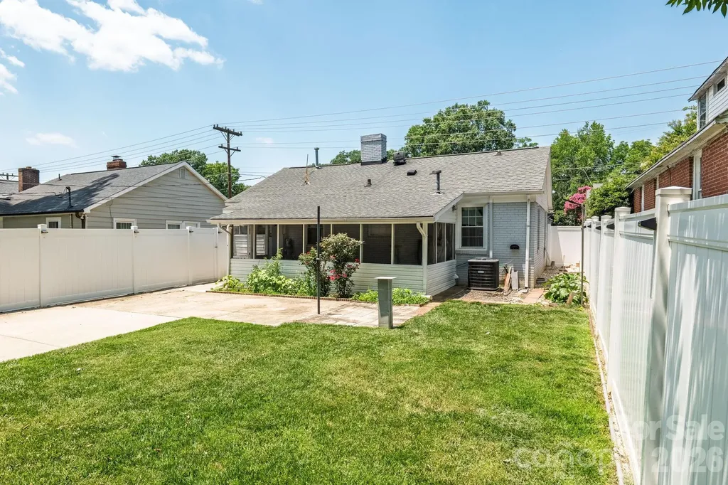 2113 Scott Avenue Charlotte NC 28203