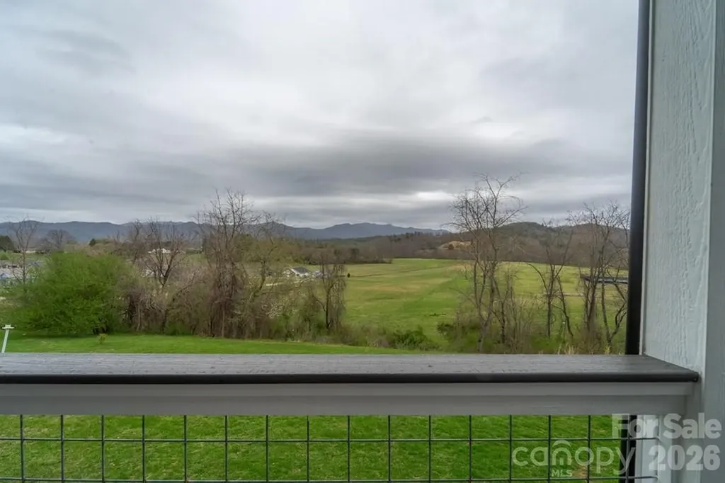 101 Mill Street Hayesville NC 28904