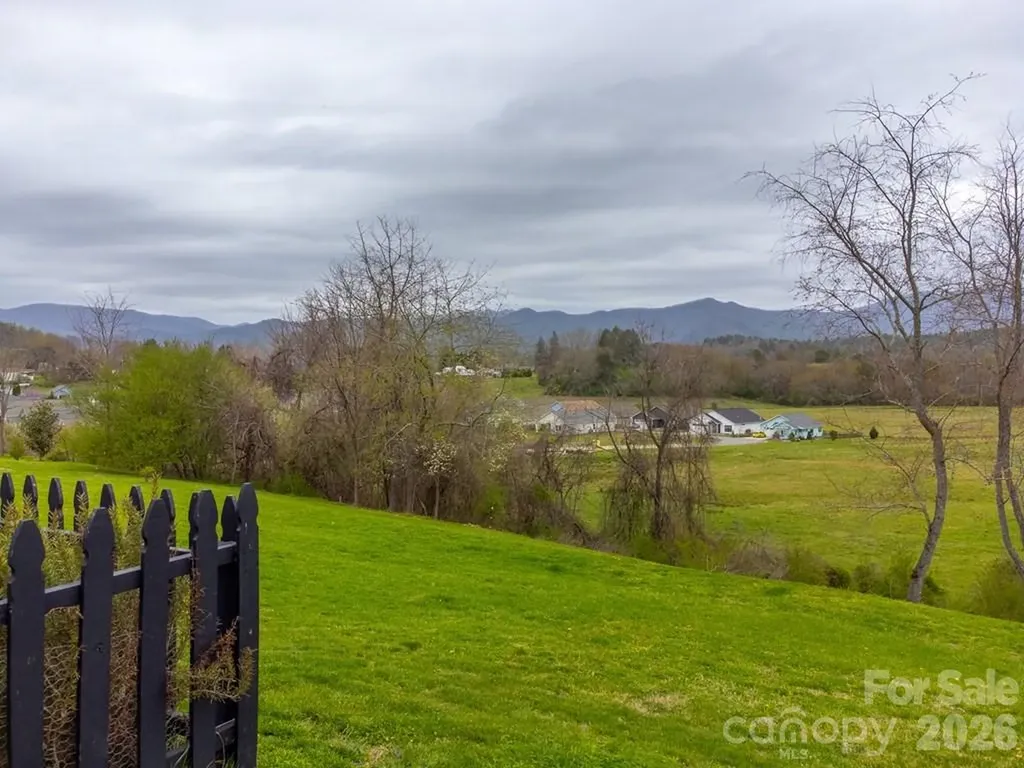 101 Mill Street Hayesville NC 28904