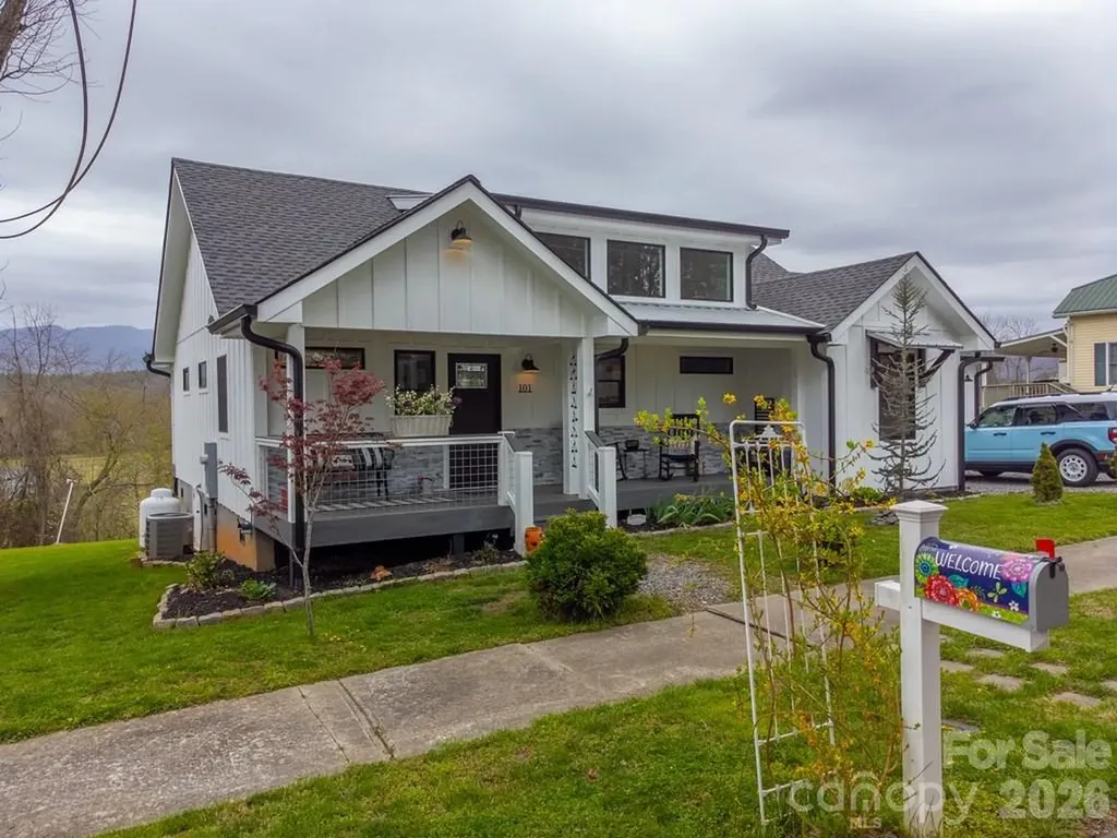 101 Mill Street Hayesville NC 28904