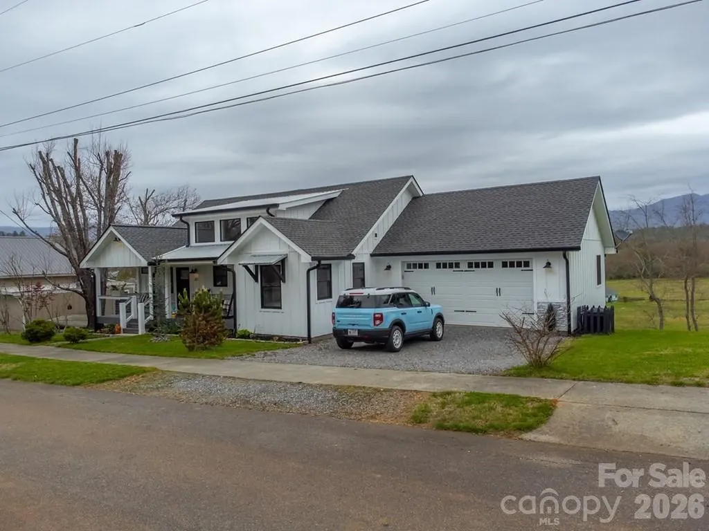 101 Mill Street Hayesville NC 28904