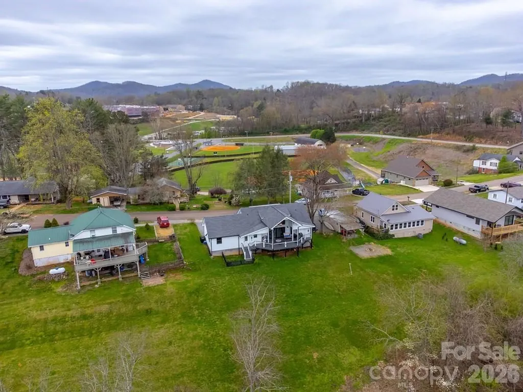 101 Mill Street Hayesville NC 28904