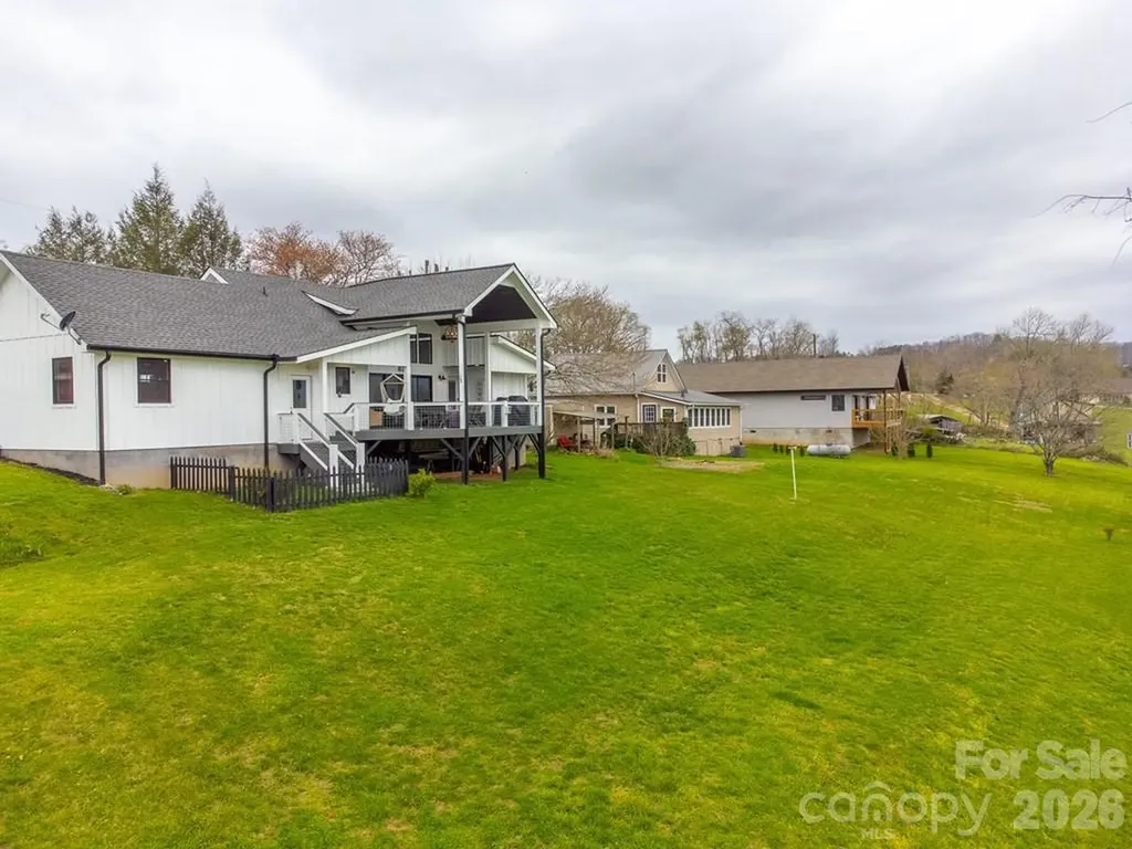 101 Mill Street Hayesville NC 28904