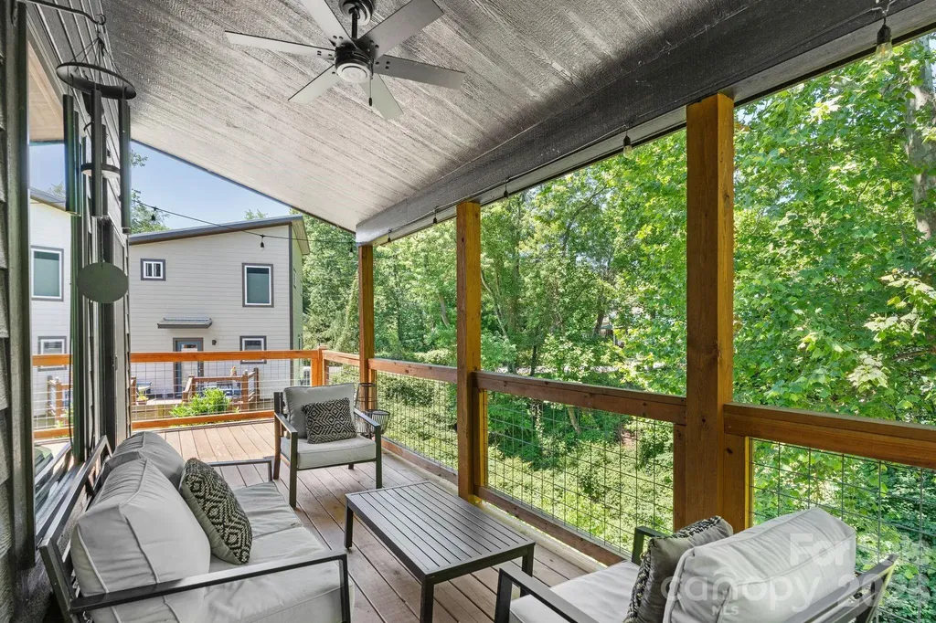 158 Simcoe Street Asheville NC 28806