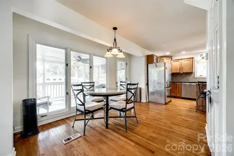 1088 Palmyra Drive Tega Cay SC 29708