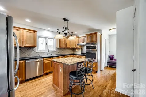 1088 Palmyra Drive Tega Cay SC 29708