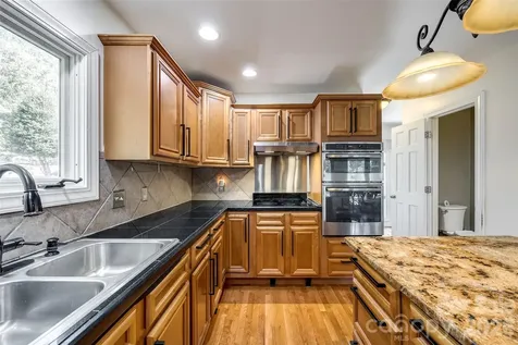1088 Palmyra Drive Tega Cay SC 29708