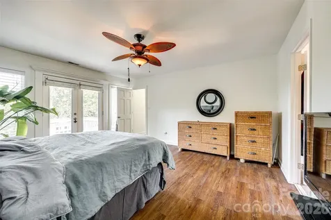 1088 Palmyra Drive Tega Cay SC 29708