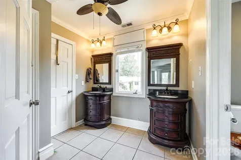 1088 Palmyra Drive Tega Cay SC 29708