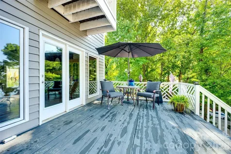 1088 Palmyra Drive Tega Cay SC 29708