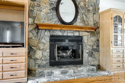 1088 Palmyra Drive Tega Cay SC 29708