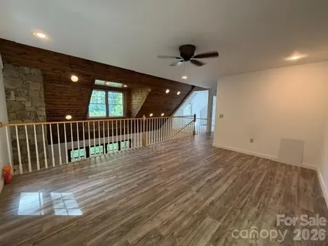 140 Falls Crossing Road Burnsville NC 28714