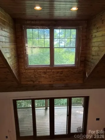 140 Falls Crossing Road Burnsville NC 28714