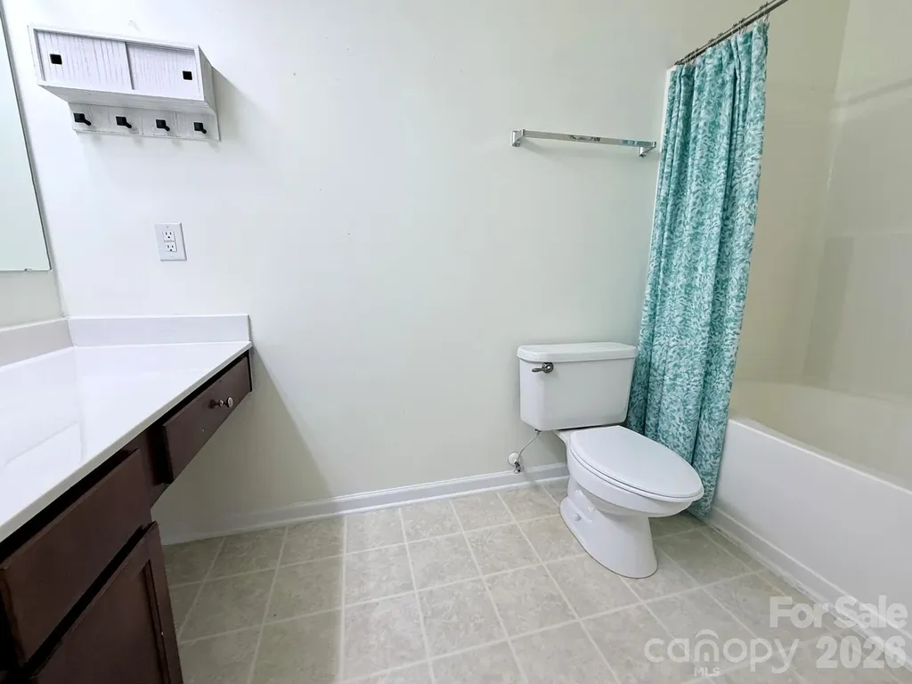 8842 Gerren Court Charlotte NC 28217