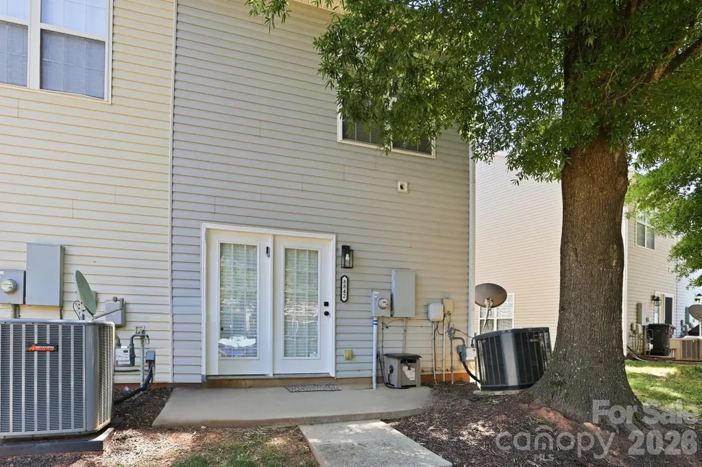 8842 Gerren Court Charlotte NC 28217