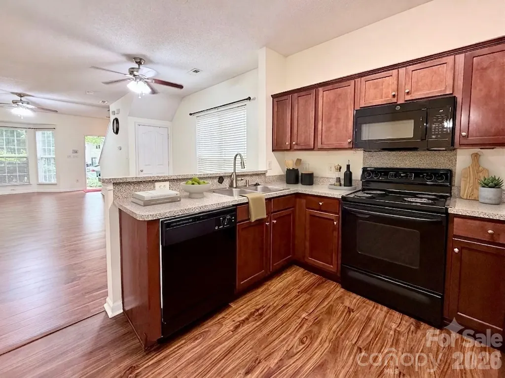8842 Gerren Court Charlotte NC 28217