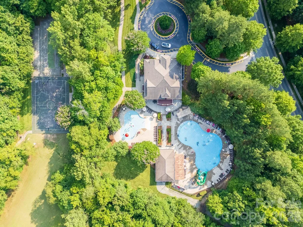 1824 Laveta Road Charlotte NC 28269
