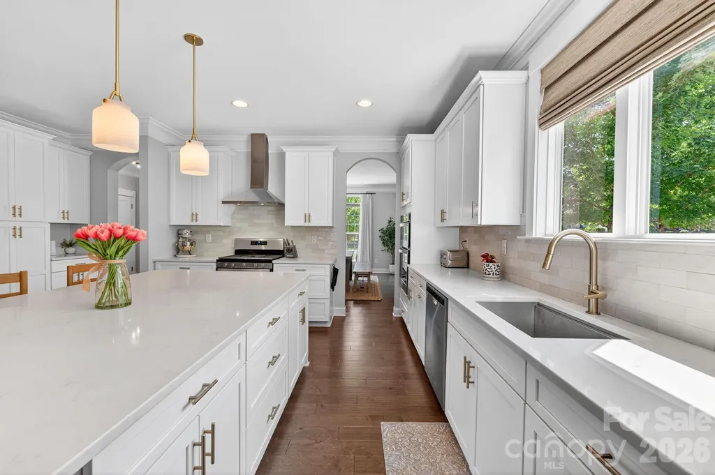 1824 Laveta Road Charlotte NC 28269