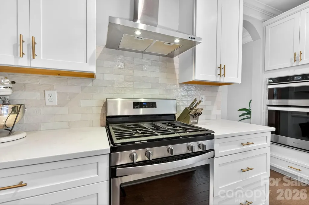1824 Laveta Road Charlotte NC 28269