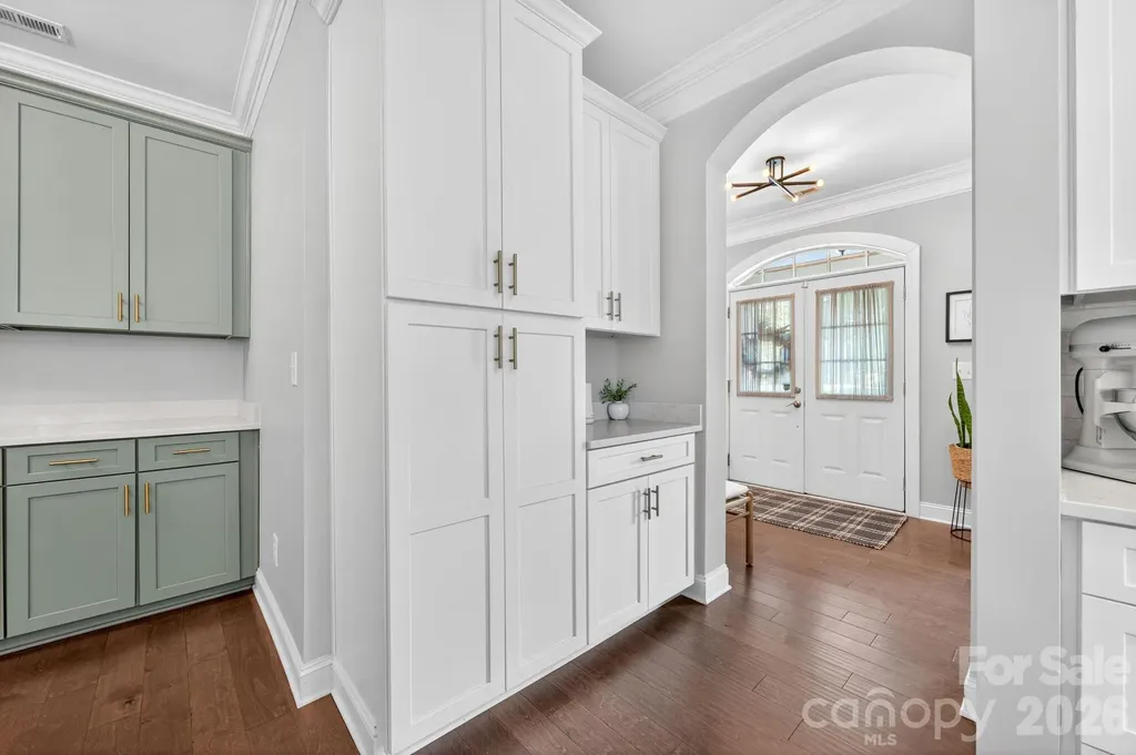 1824 Laveta Road Charlotte NC 28269