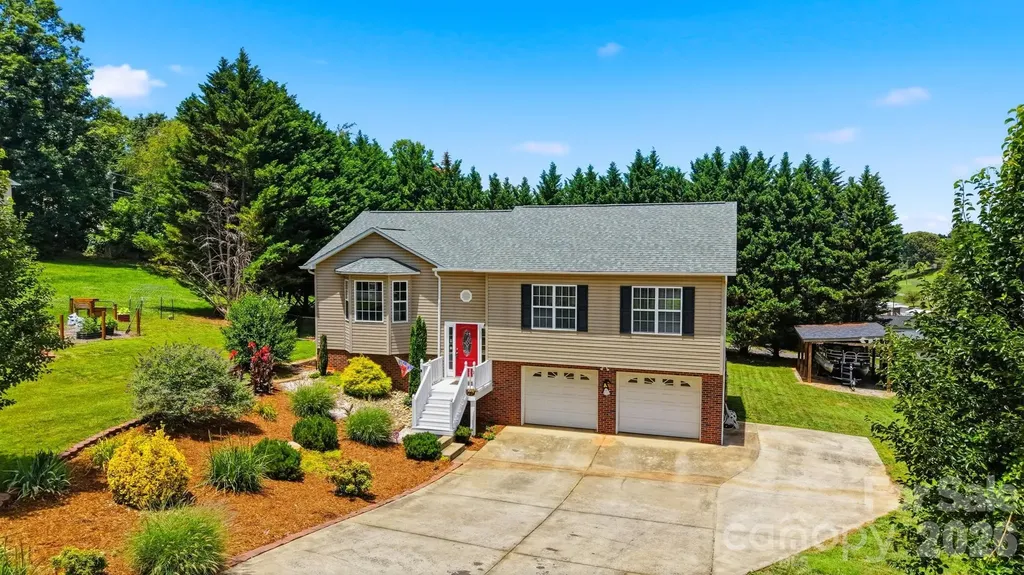 1258 Birch Drive Morganton NC 28655