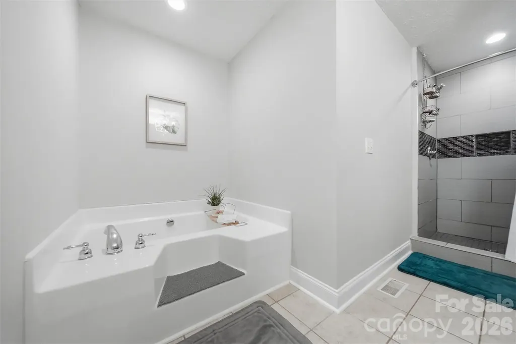 1258 Birch Drive Morganton NC 28655