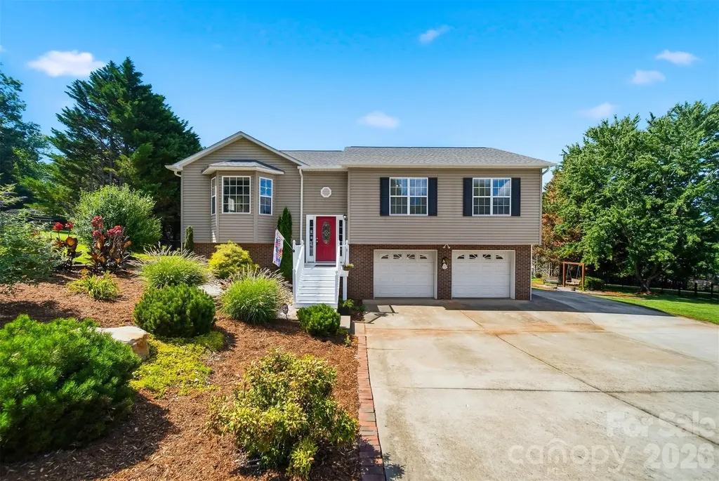 1258 Birch Drive Morganton NC 28655