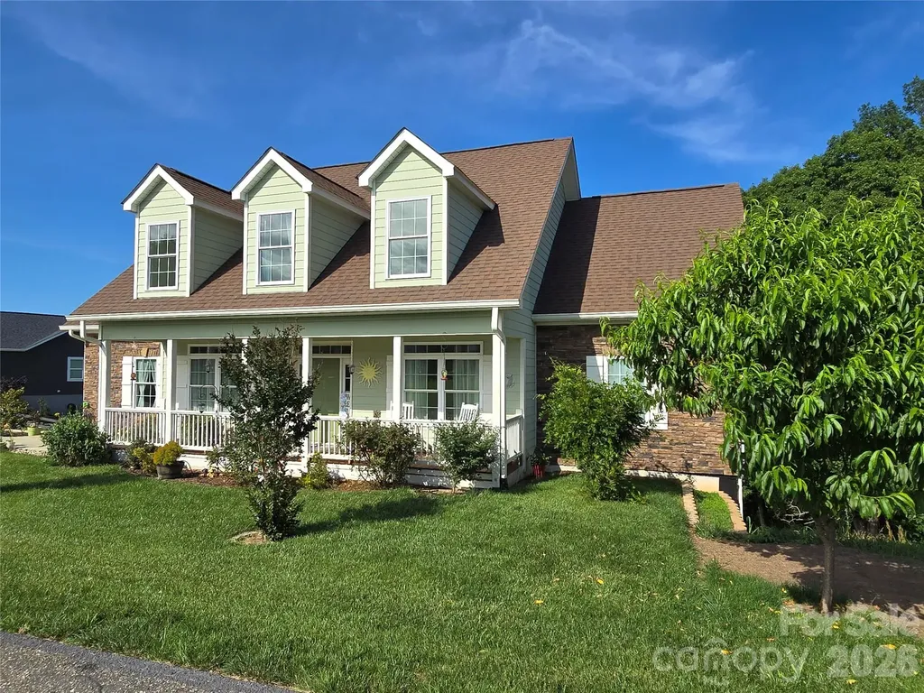 37 Justice Drive Leicester NC 28748