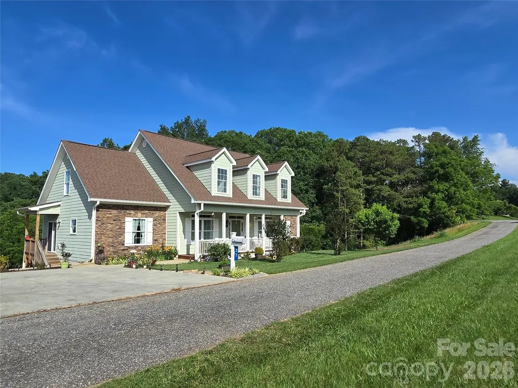 37 Justice Drive Leicester NC 28748