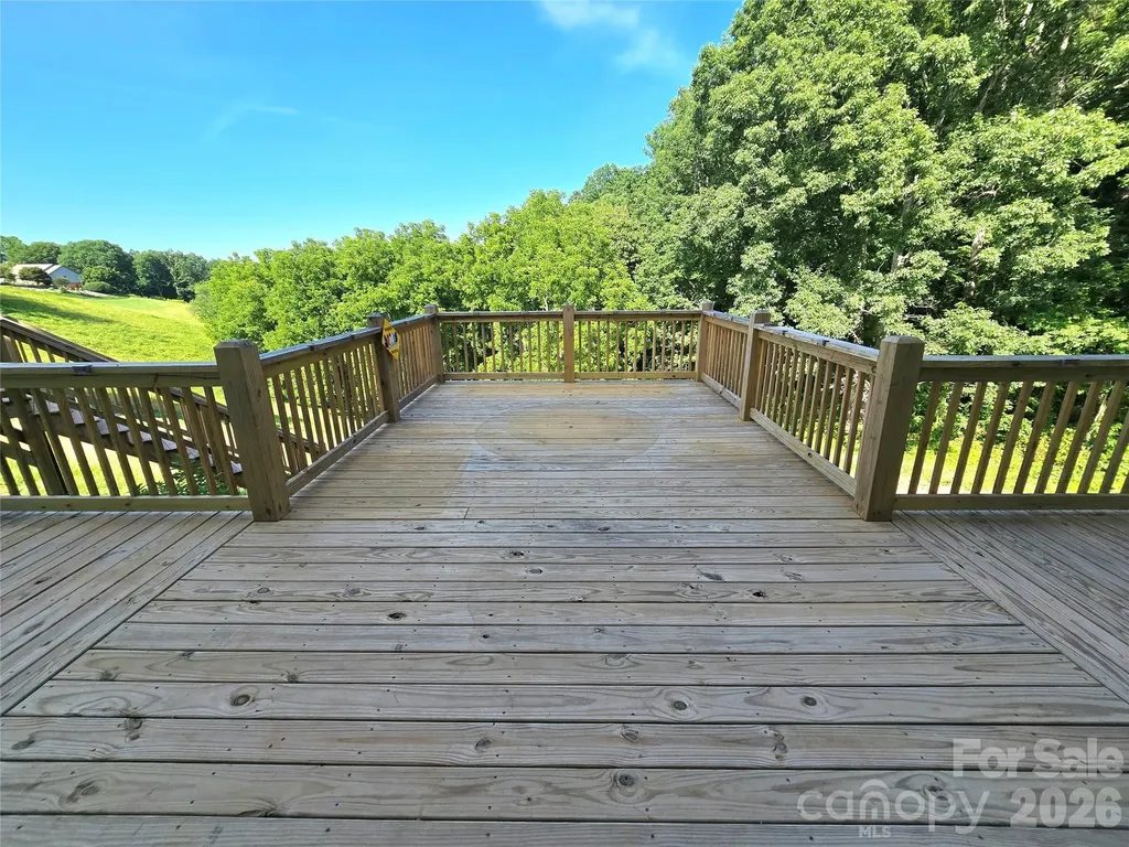 37 Justice Drive Leicester NC 28748