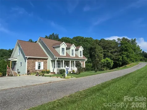 37 Justice Drive Leicester NC 28748