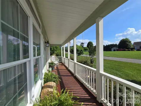 37 Justice Drive Leicester NC 28748