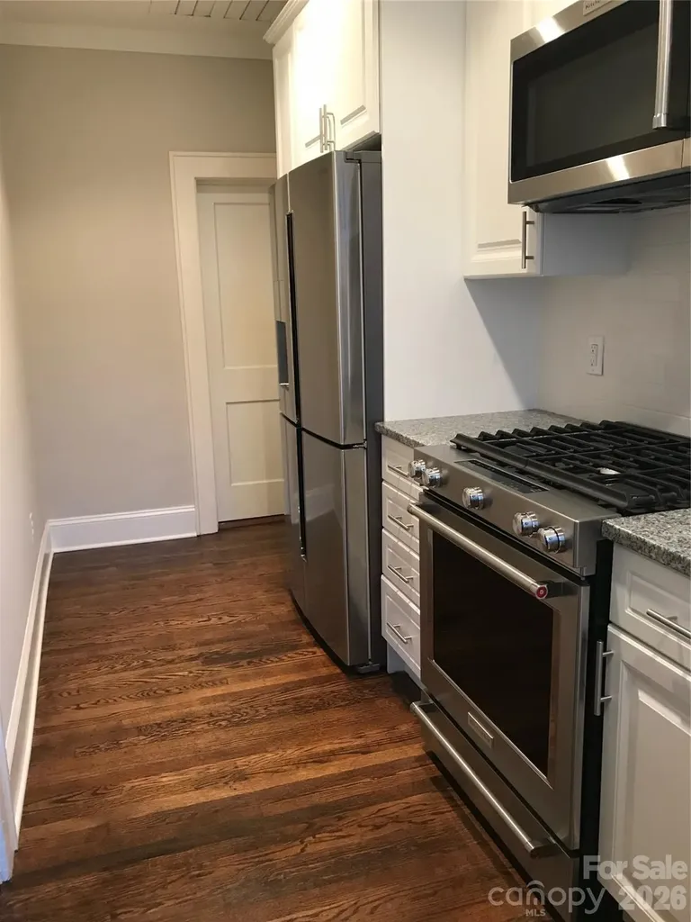 916 Bromley Road Charlotte NC 28207
