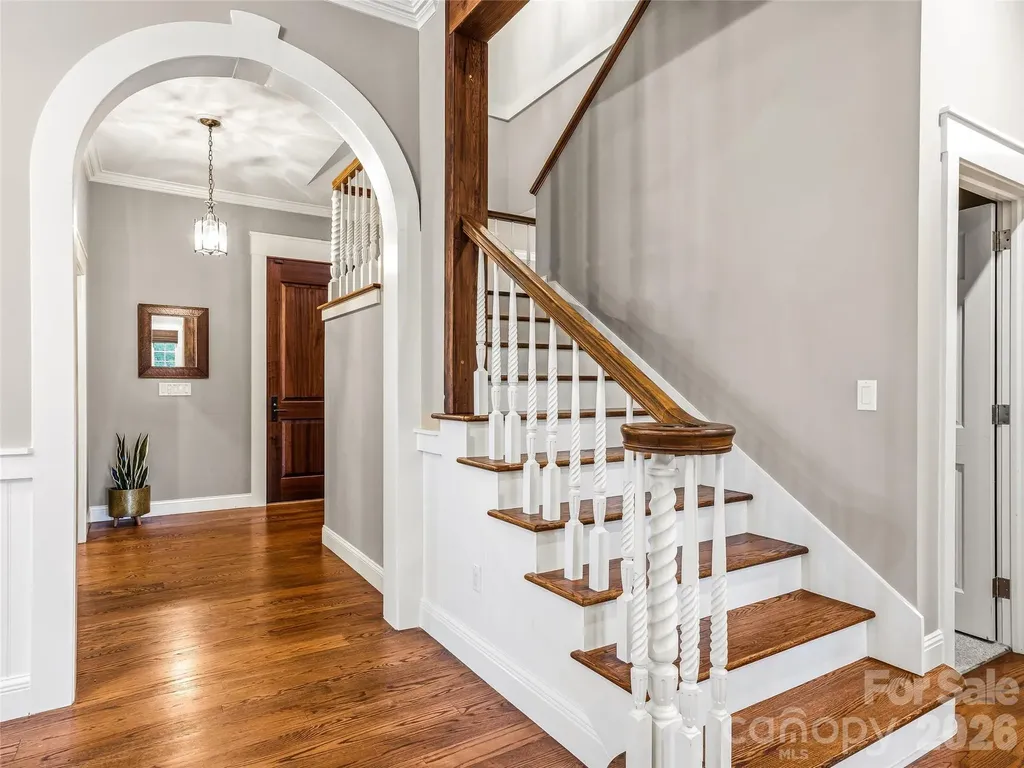1 Cedar Chine Drive Asheville NC 28803