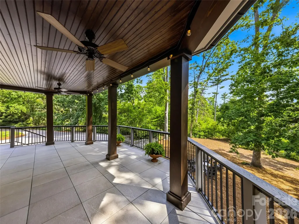 1 Cedar Chine Drive Asheville NC 28803