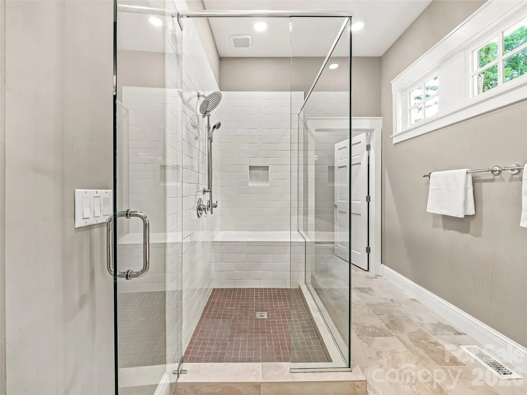 1 Cedar Chine Drive Asheville NC 28803