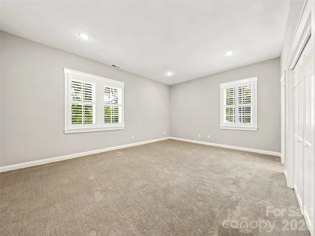 1 Cedar Chine Drive Asheville NC 28803