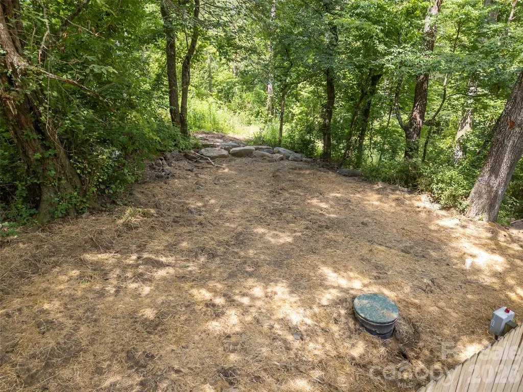 3276 Howard Gap Road Hendersonville NC 28792