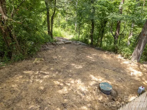 3276 Howard Gap Road Hendersonville NC 28792