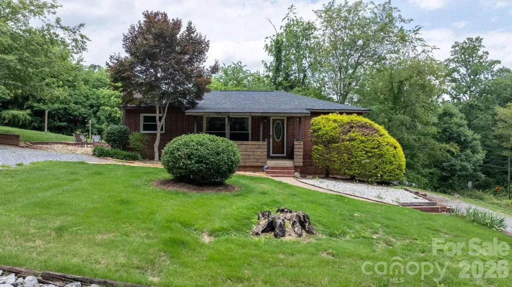 248 Hemlock Street Hudson NC 28638