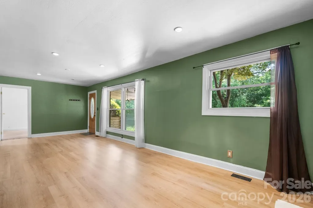 248 Hemlock Street Hudson NC 28638
