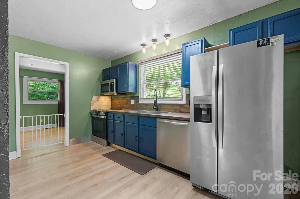 248 Hemlock Street Hudson NC 28638