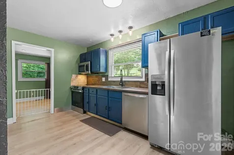 248 Hemlock Street Hudson NC 28638