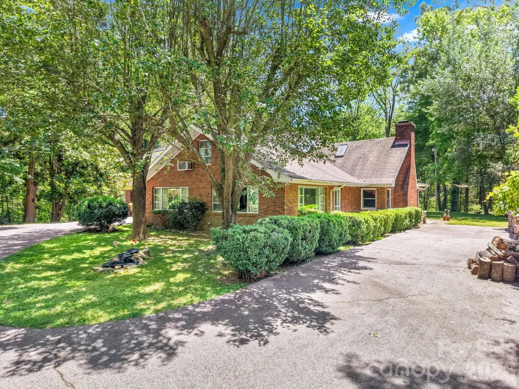 3324 Hwy 28 Road S Bryson City NC 28713