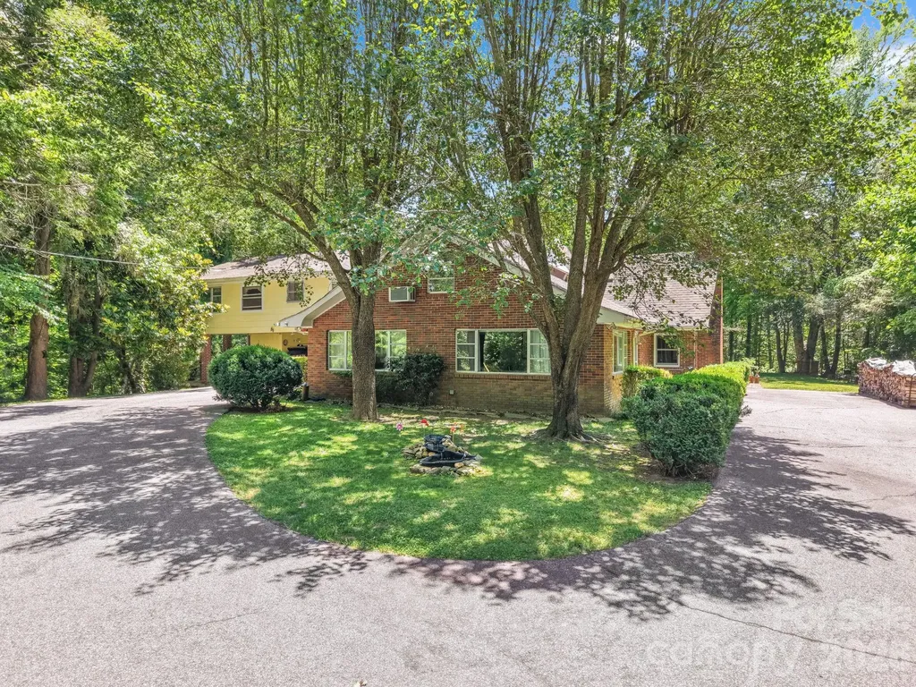 3324 Hwy 28 Road S Bryson City NC 28713