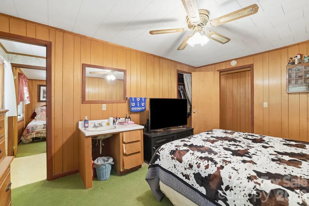 3324 Hwy 28 Road S Bryson City NC 28713