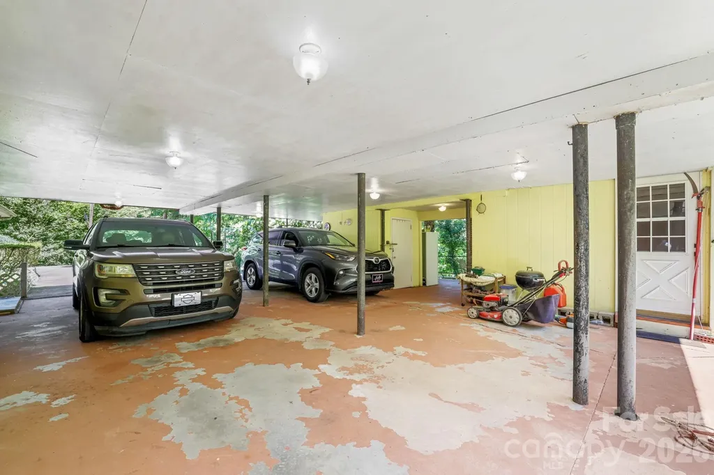 3324 Hwy 28 Road S Bryson City NC 28713
