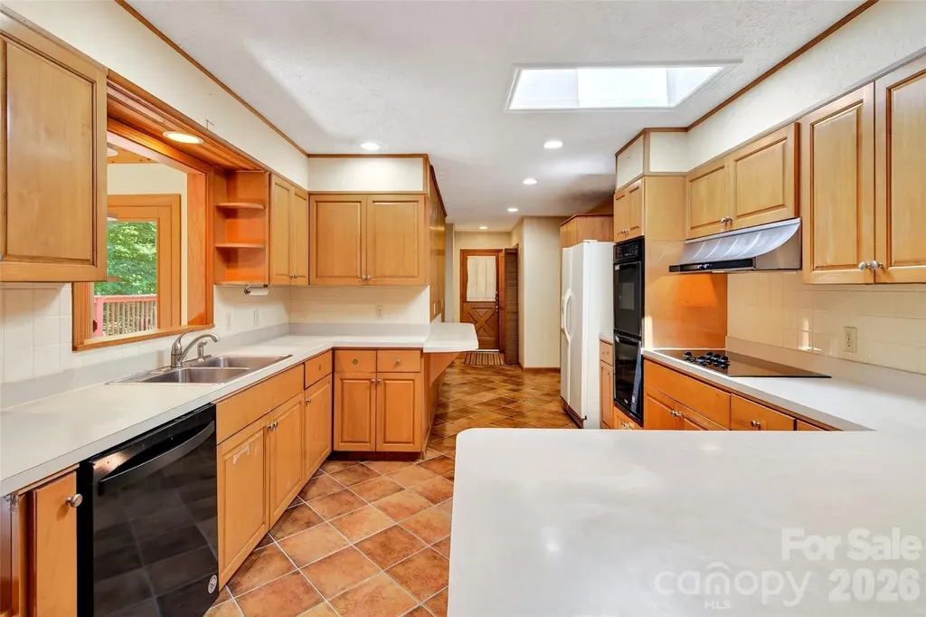 103 Richard Lane Black Mountain NC 28711